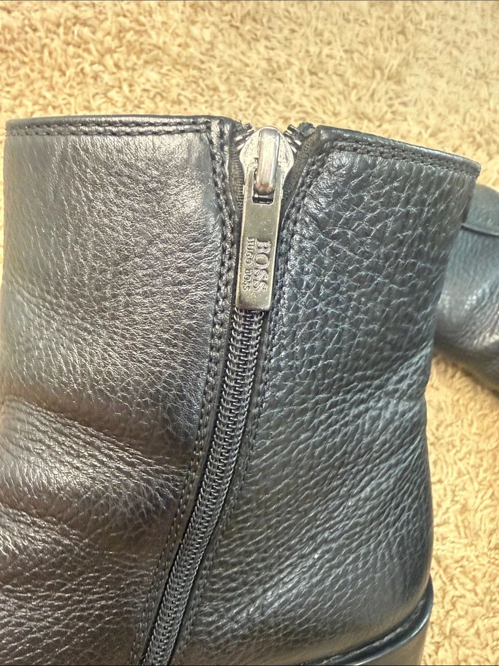 Hugo Boss Men Black Leather Chukka Ankle Boots Side Zip Size 8.5